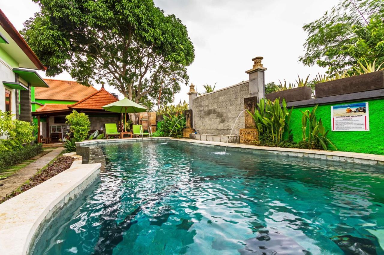 Lembongan Hostel Nusa Lembongan Buitenkant foto