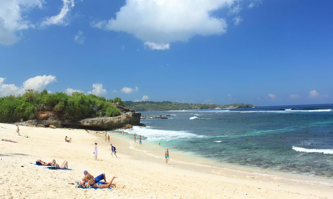 Lembongan Hostel Nusa Lembongan Buitenkant foto