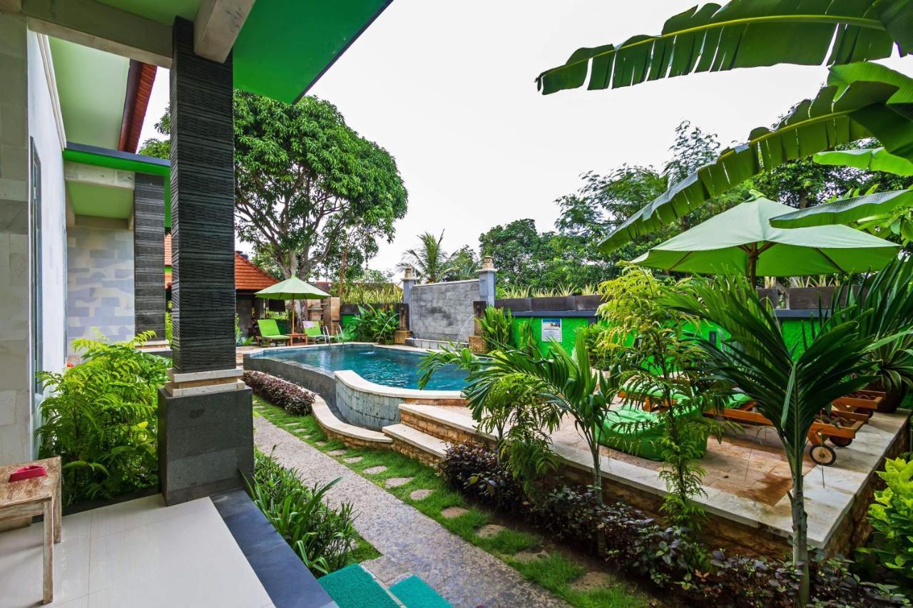 Lembongan Hostel Nusa Lembongan Buitenkant foto