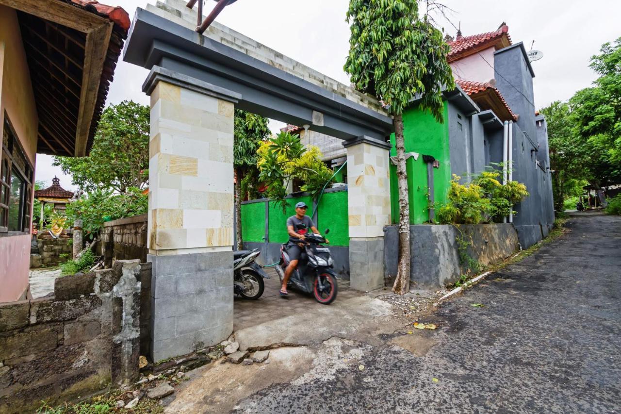 Lembongan Hostel Nusa Lembongan Buitenkant foto